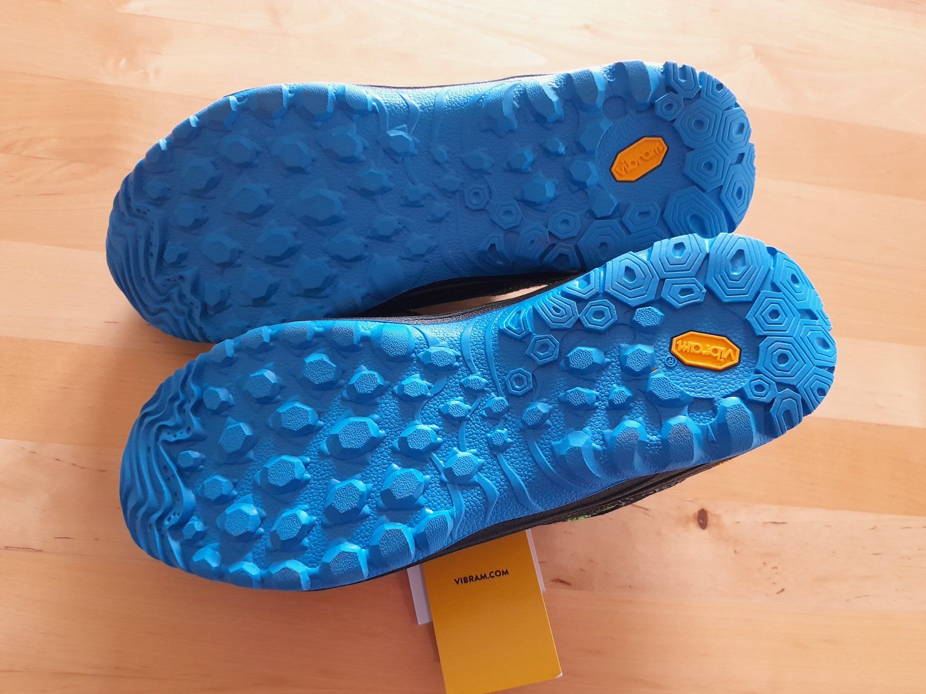 Chaussures hommes: Brutting rando 36 NEW – Neuf (Voir description) à Charmey (Gruyère) par Laulau.sansan 3