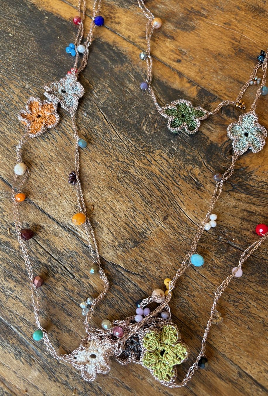 Colliers: COLLIER "FLEURS" HANDMADE!! MULTICOLOR – Neuf avec emballage d'origine à Locarno par NicoNion 3