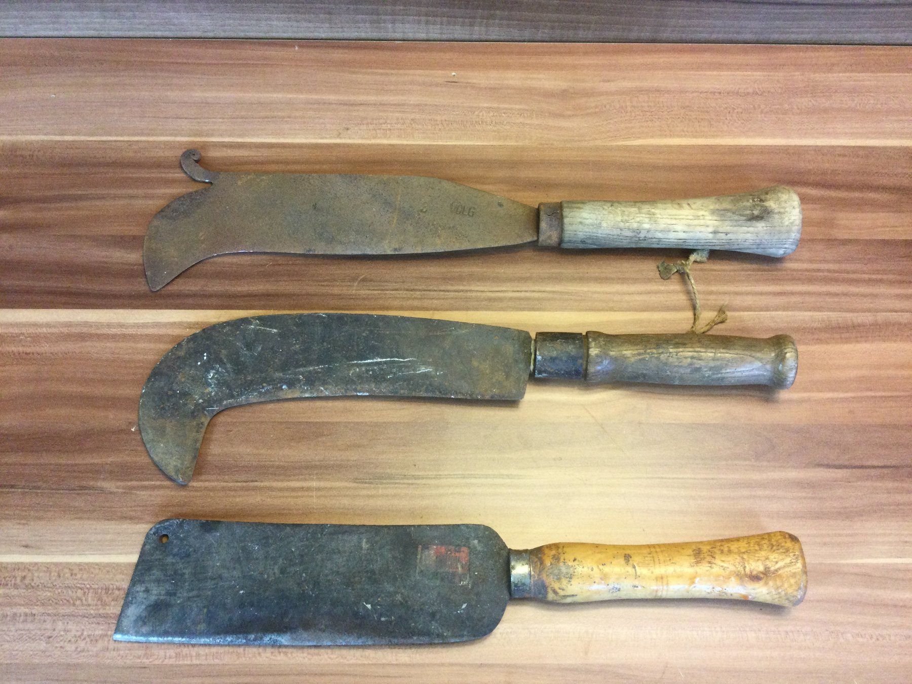 Attrezzi da lavoro: Posten gebrauchte Gertel verschiedene Typen – Usato da Wangen SZ venduto da kuriosum12 1