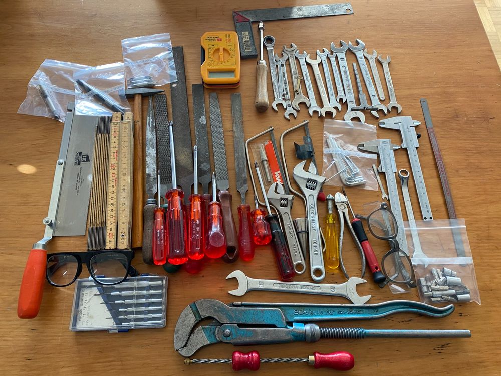 LOT DIVERSES WERKZEUG (Gebraucht) in Luzern für CHF 50 – mit Lieferung ...