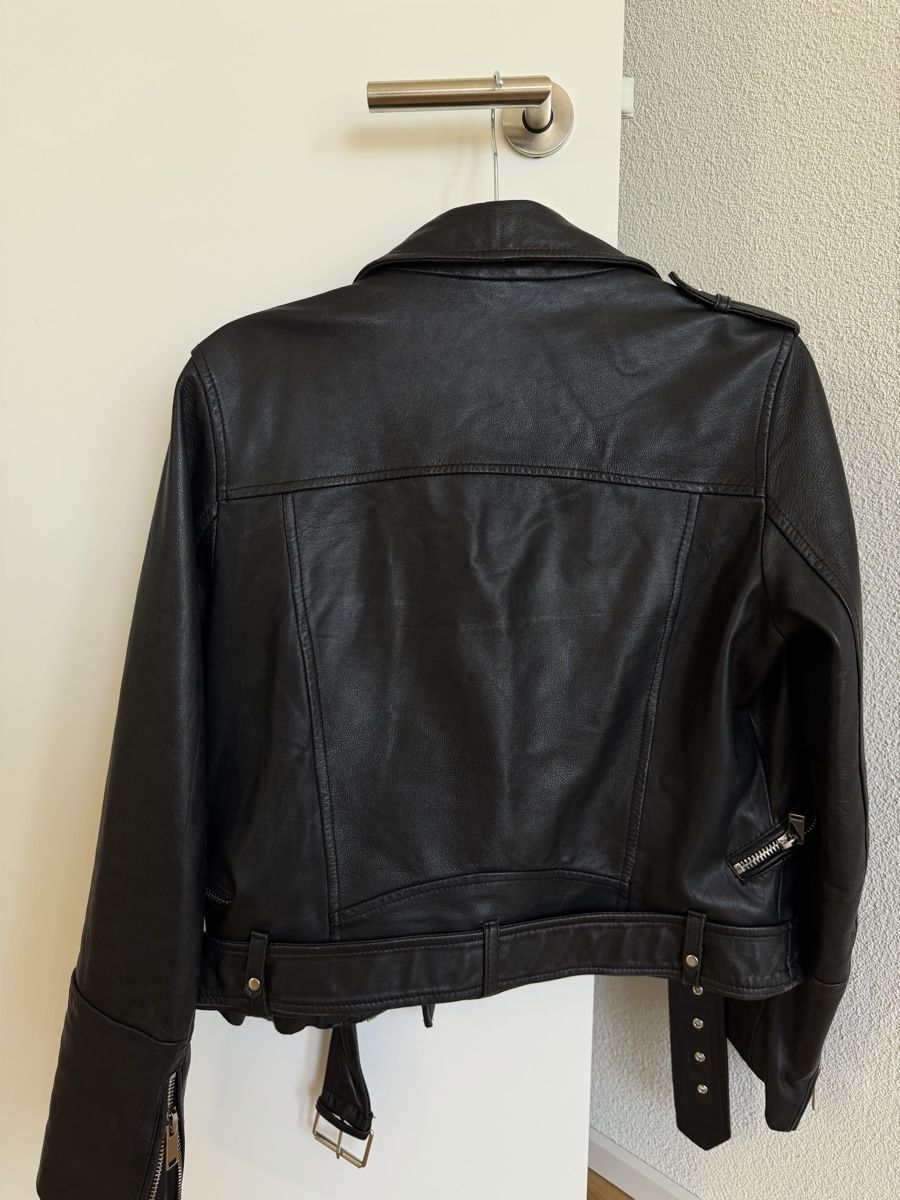 Zara Vestes: Zara real leather jacket with silver details – D'occasion à Au ZH par fra_w87x 6