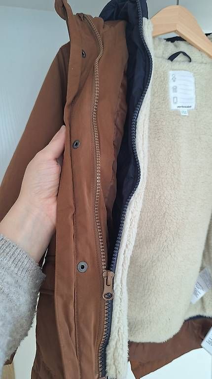 Giacche & Cappotti: Parka 3in1 Gr.128 – Usato da Ennetmoos venduto da Eevo 2