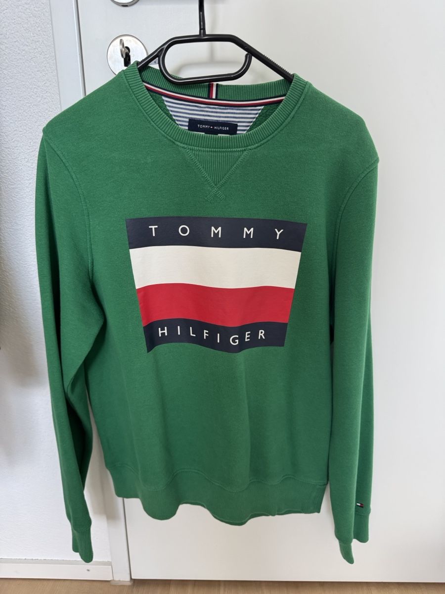 Tommy Hilfiger Pullover & Sweatshirts: Tommy Hilfiger Pullover Grösse S – Gebraucht aus Kloten von Tanjaselina
