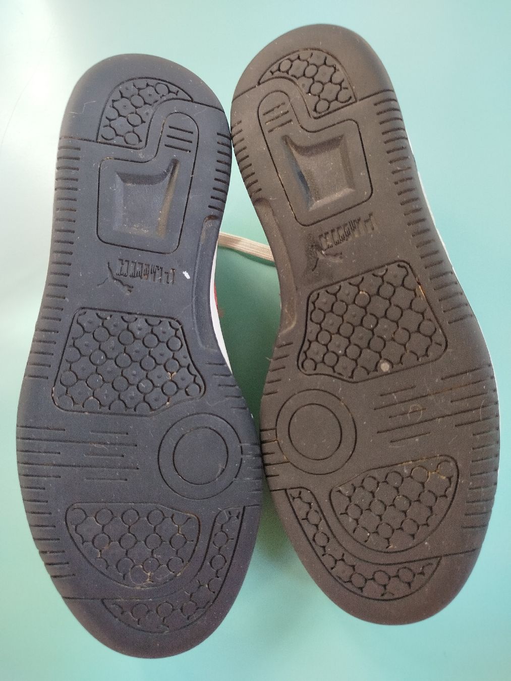 Puma Herrenschuhe: PUMA Rebound v6 Low Sneakers, Size 39 – Neu (gemäss Beschreibung) aus Porrentruy von Olifante 4