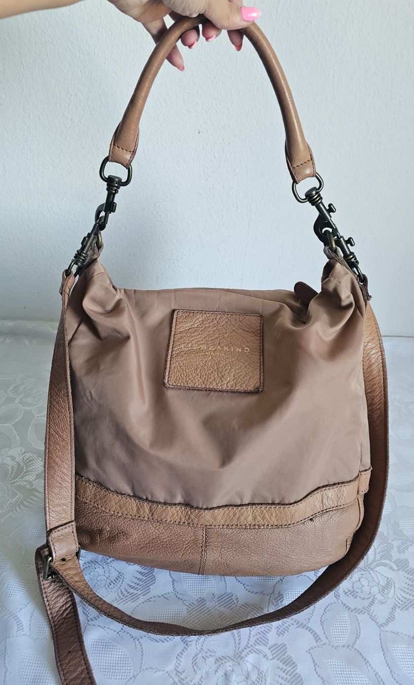 Liebeskind Borse da donna: *LIEBESKIND *Damen Handtasche oder Umhängetasche – Usato da Bronschhofen venduto da Xena37 2