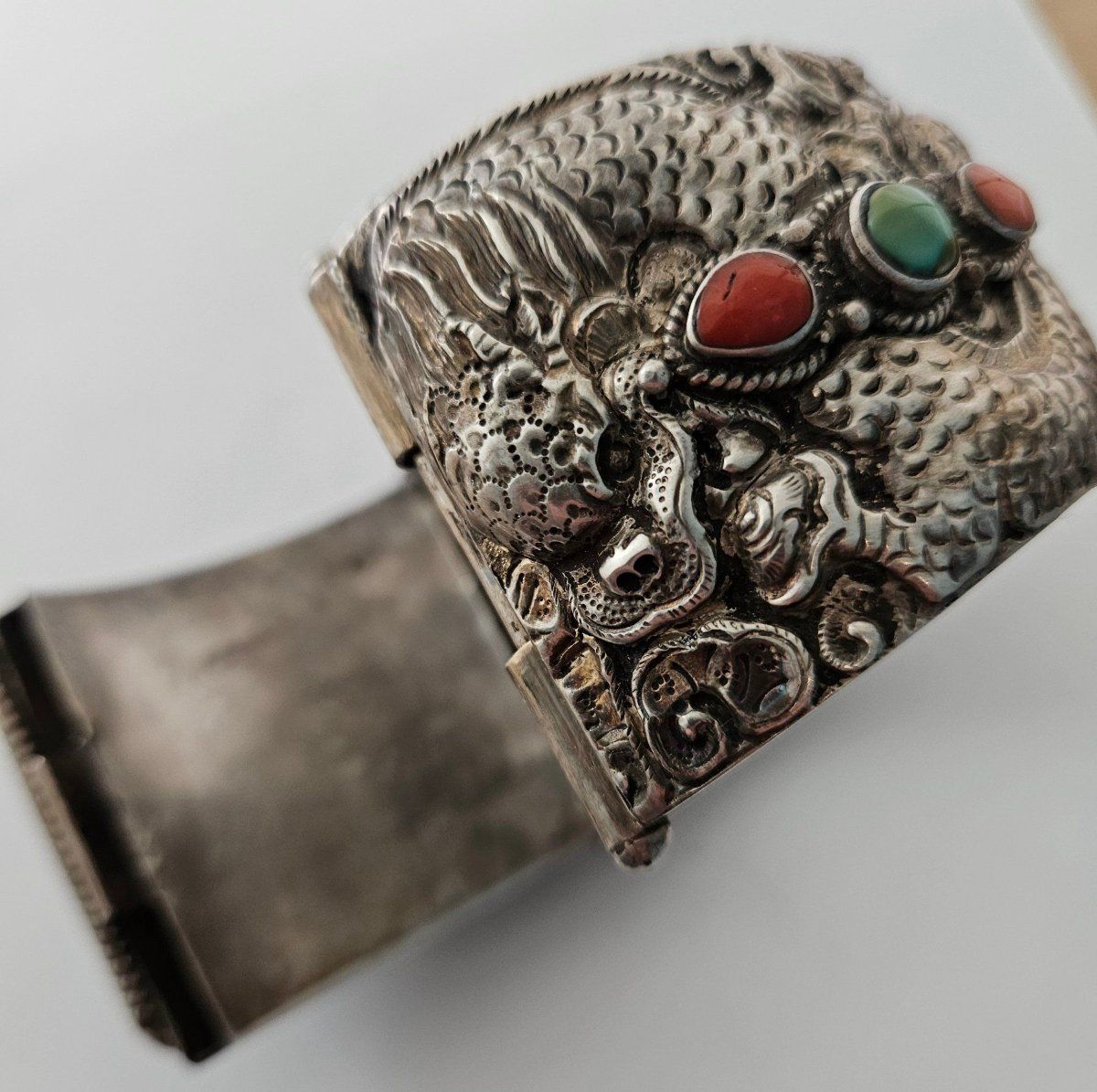 Bracciali & Braccialetti: Großes Silberarmband, Tibet 20. Jh – Usato da Chiasso venduto da Novamarketing 5