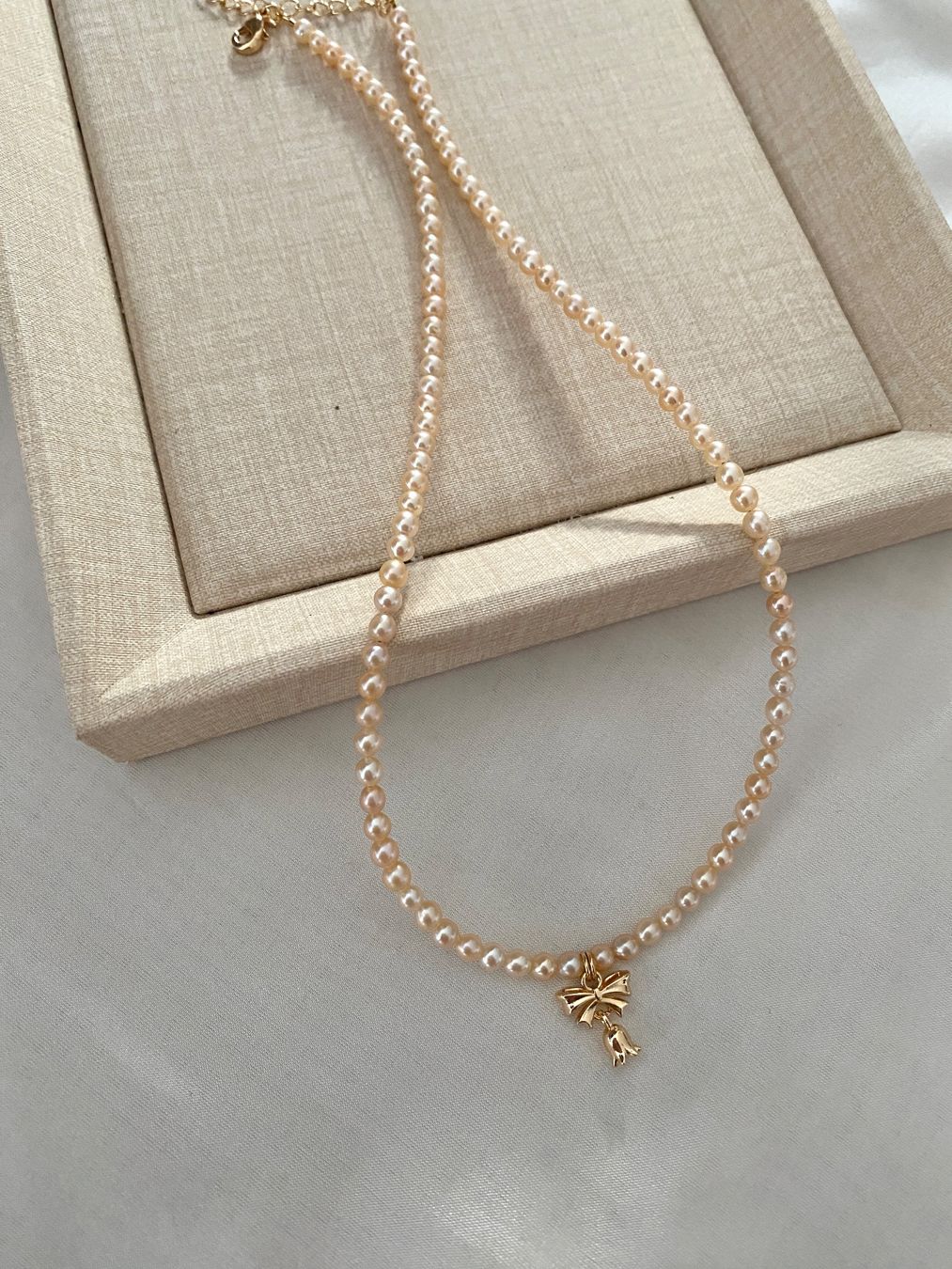 Perle (finte): Top Glanz 4mm Süsswasserperlen Kette/ echte – Nuovo e nell'imballaggio originale da Sarnen venduto da Yingsperlen4 1