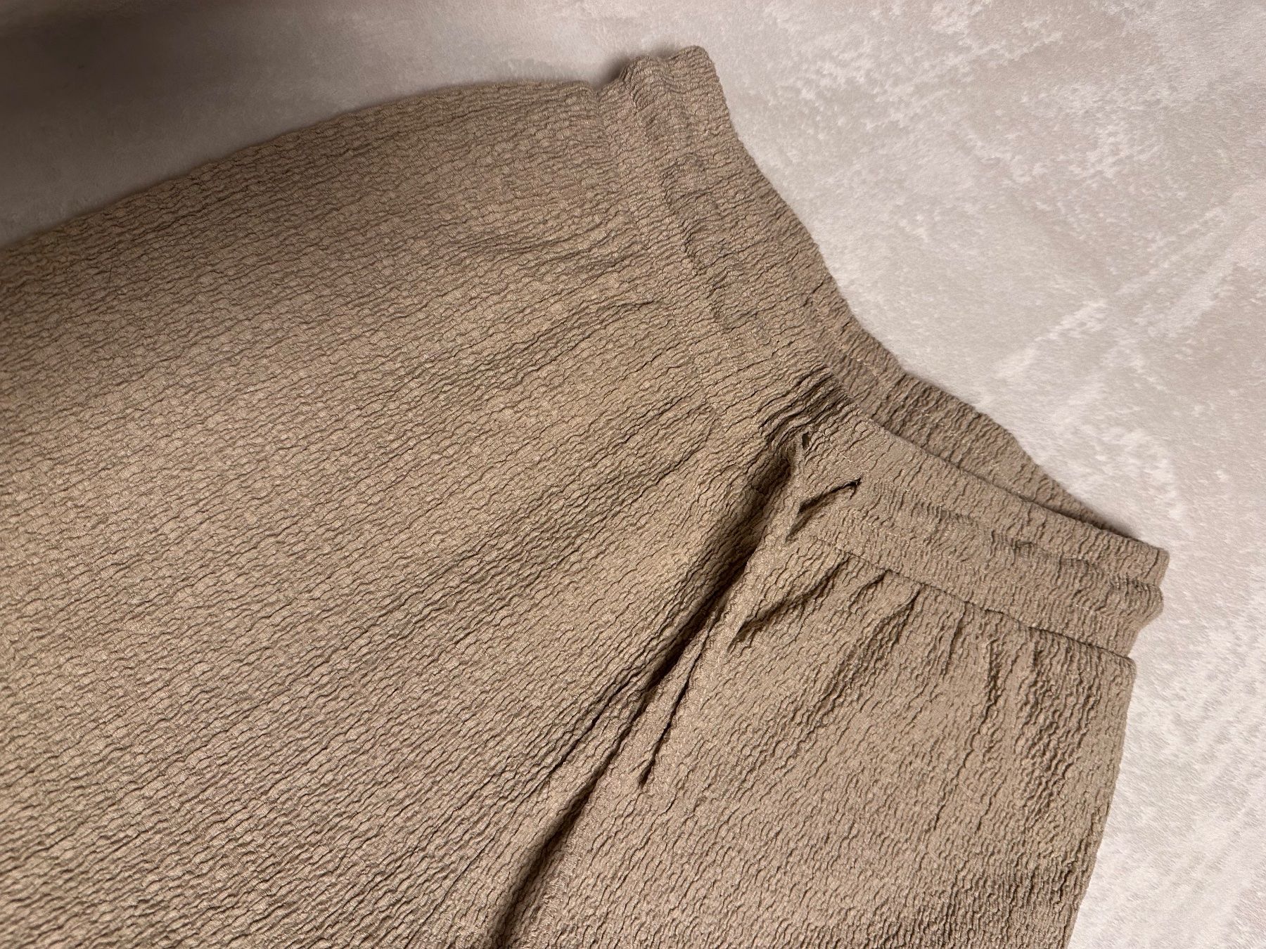 Zara Pantaloni: Stoffhose beige Gr. S – Usato da Dübendorf venduto da bol_h67v 2