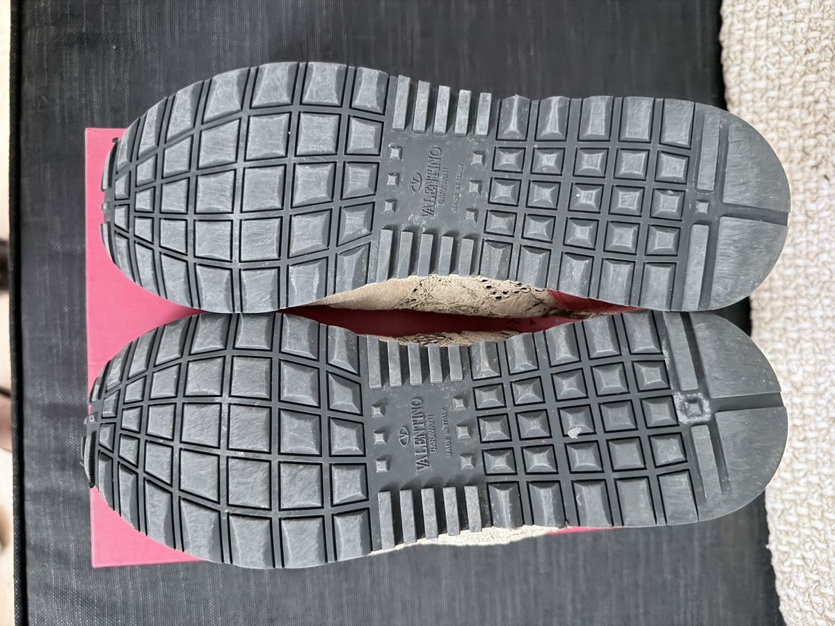 Valentino Scarpe da uomo: Valentino Garavani Baskets Rockrunner Dentelle Taille 40 – Nuovo (secondo la descrizione) da Courgevaux venduto da auxtrouvailles 6