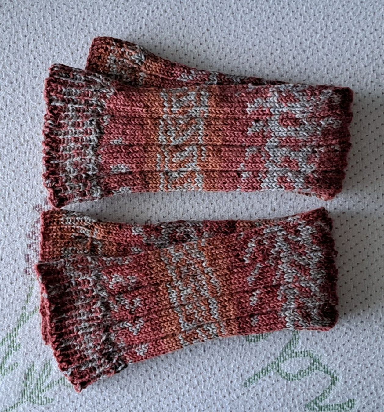 Chaussettes: Beinstulpen_2 – Neuf avec emballage d'origine à Romanshorn par Octa27