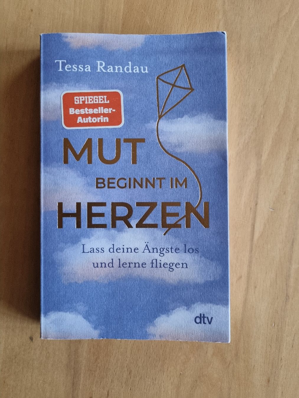 Bücher: Mut beginnt im Herzen - Tessa Randau – Neu (gemäss Beschreibung) aus Grindelwald von schonegg