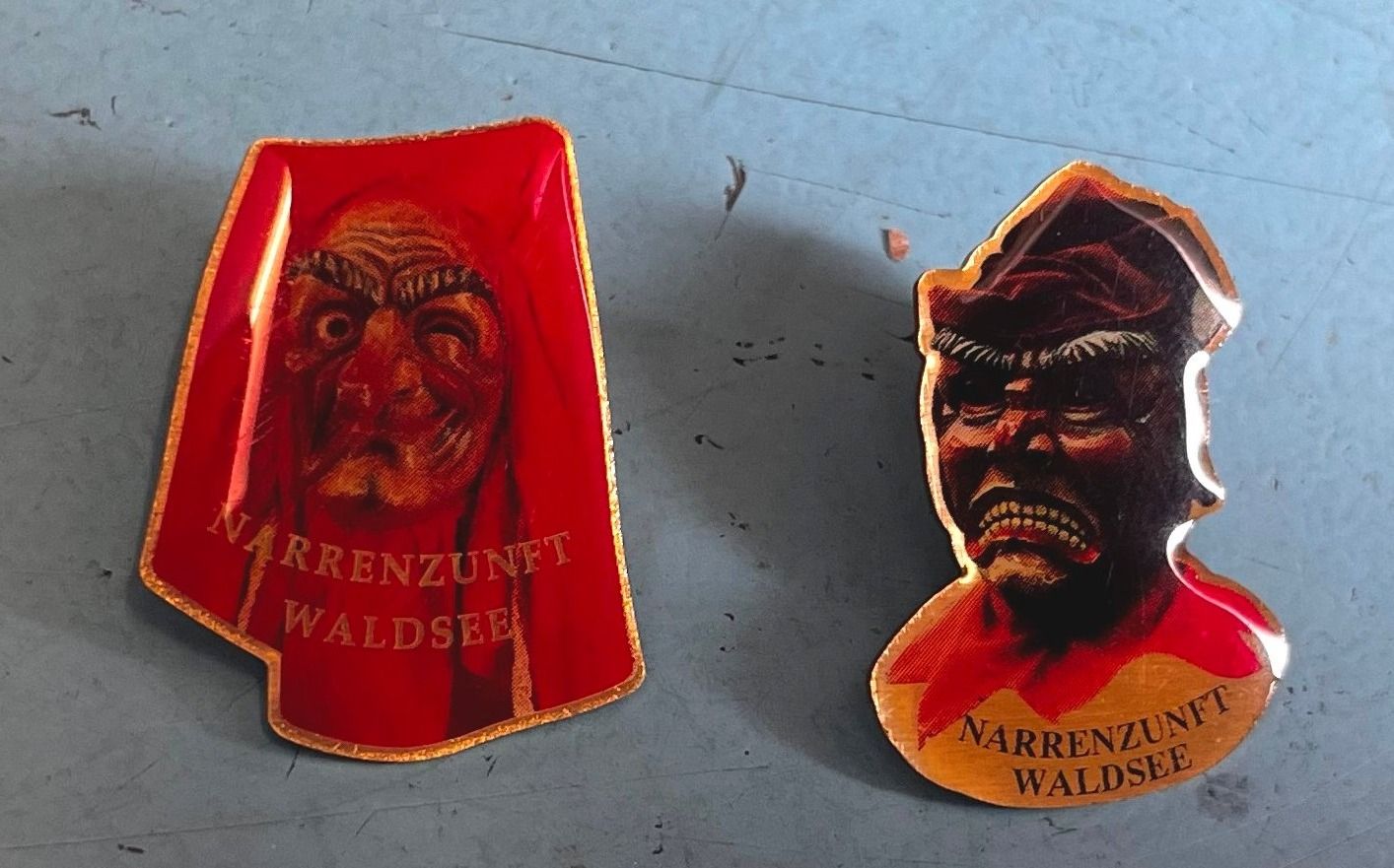 Placchette & Badge: Fasnachtspins Carneval  Deutschland – Usato da Obernau venduto da Wgnom 3