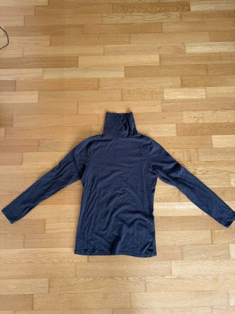 Grauer Rollkragenpullover M Chicorée