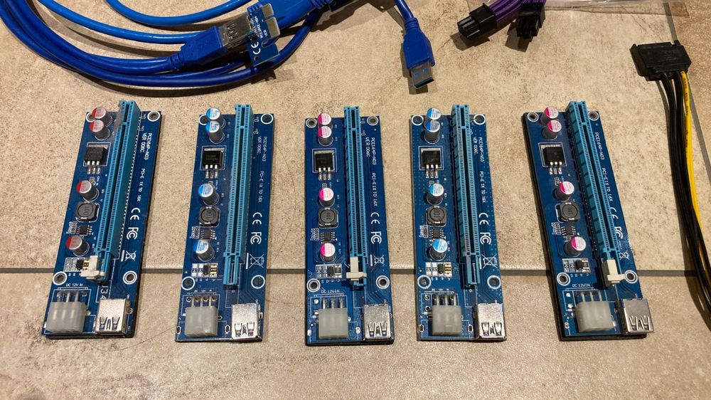 5 PCI Riser inkl. Zubehör (Gebraucht) in Rümlang für CHF 9 – mit ...