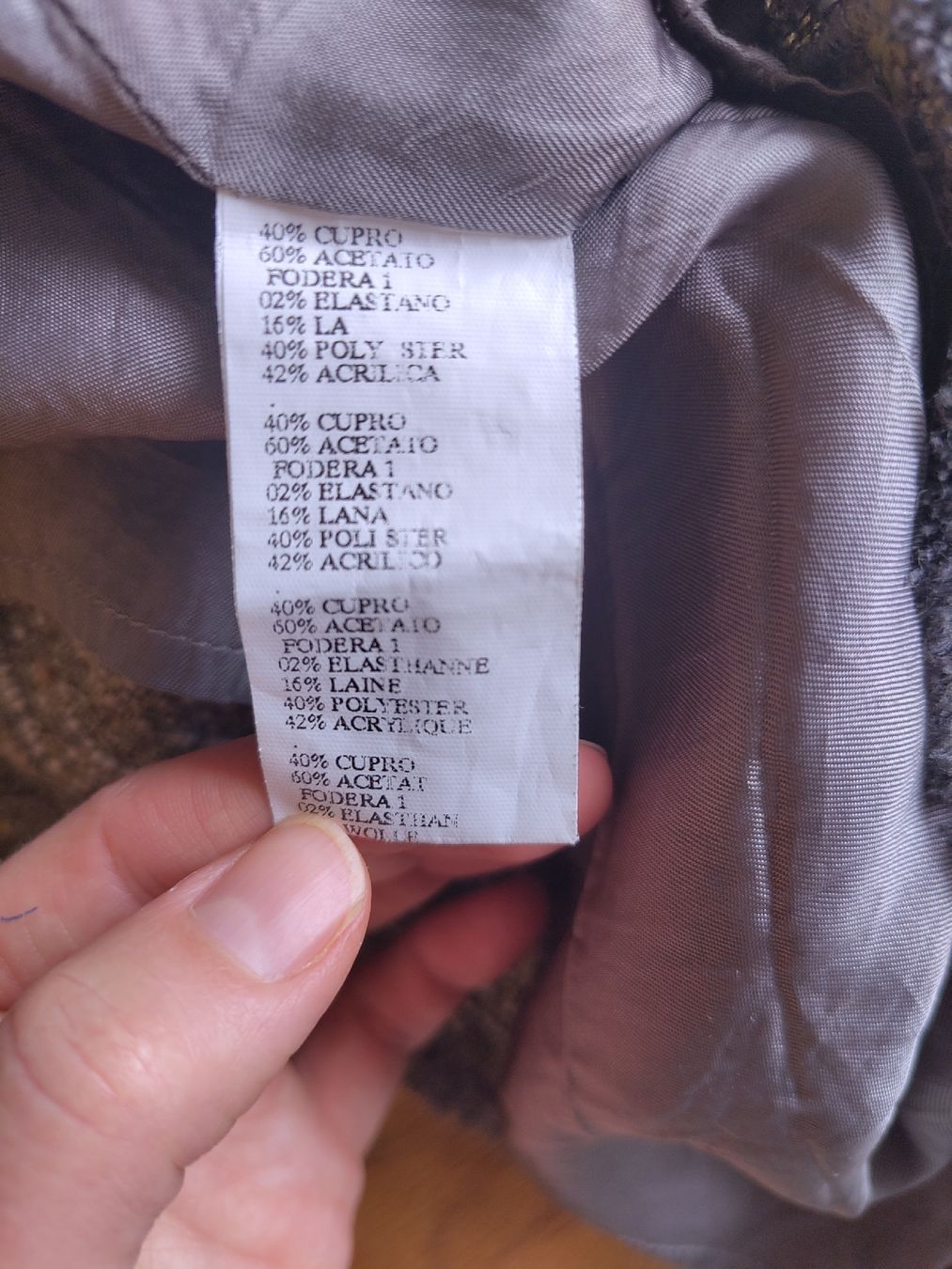 Vestiti & Gonne: Hübsches Tweed-Kleid Gr.104 – Usato da Genève venduto da Lenawi 3