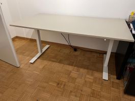 Höhenverstellbarer Arbeitstisch IKEA