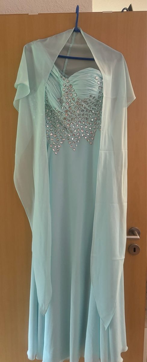 Robes: Abendkleid – D'occasion à Oberneunforn par EventualDog9 2