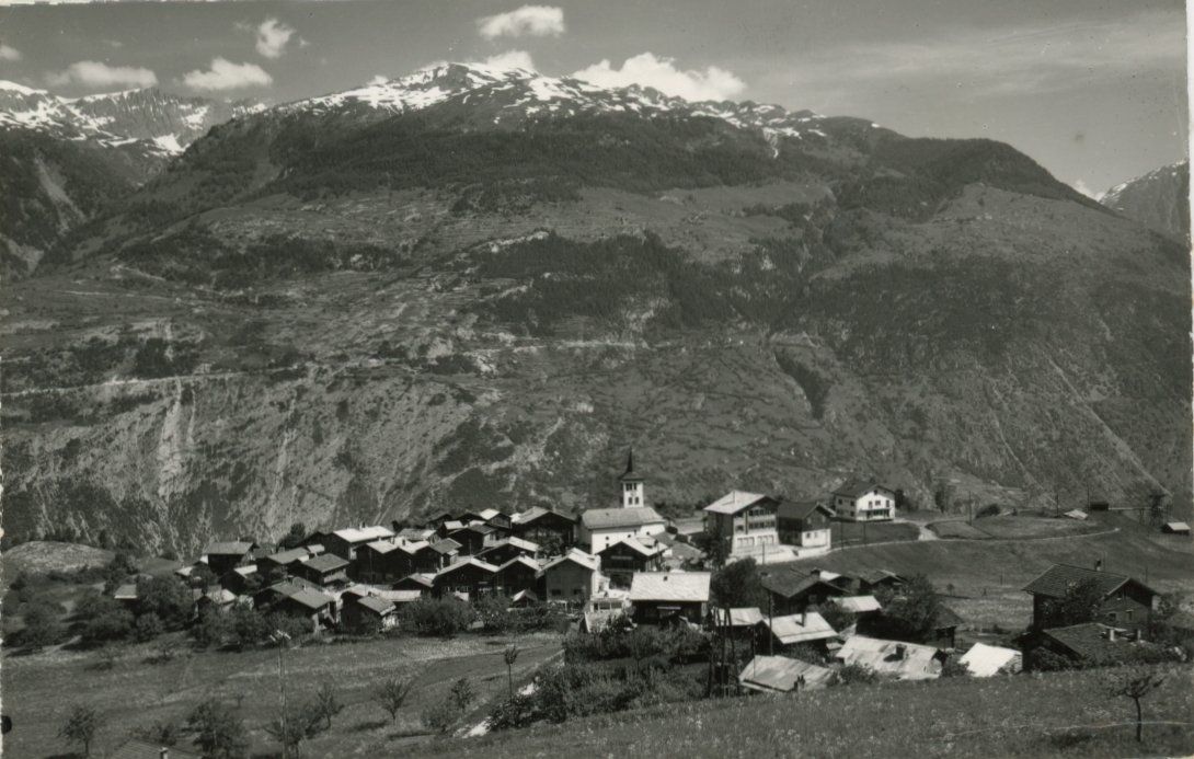 Cartoline postali: Unterems   VS  -    4  diverse Ansichtskarten – Usato da Brig venduto da Valcards54 2
