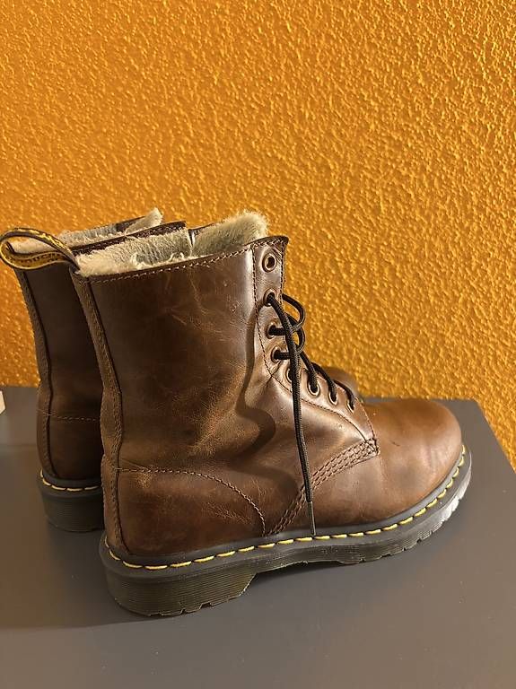 Scarpe da uomo: Dr. Martens Winterschuhe Serena 39 – Usato da Sursee venduto da leni.leni 3