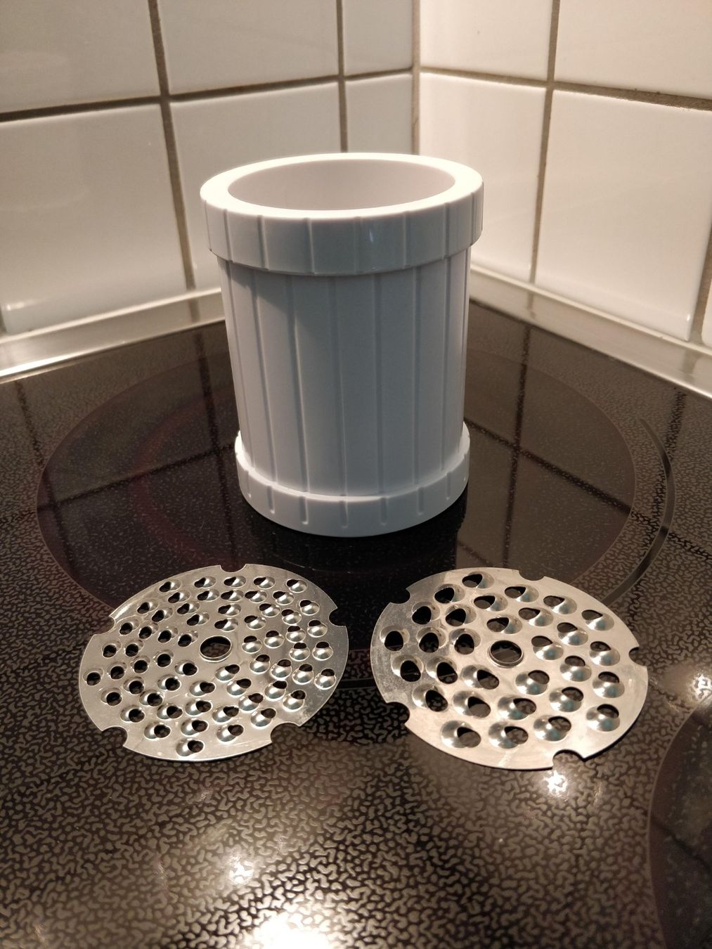 Elettrodomestici da cucina: Grater (Küchenreibe) – Usato da Schwarzenberg LU venduto da Kryssy81