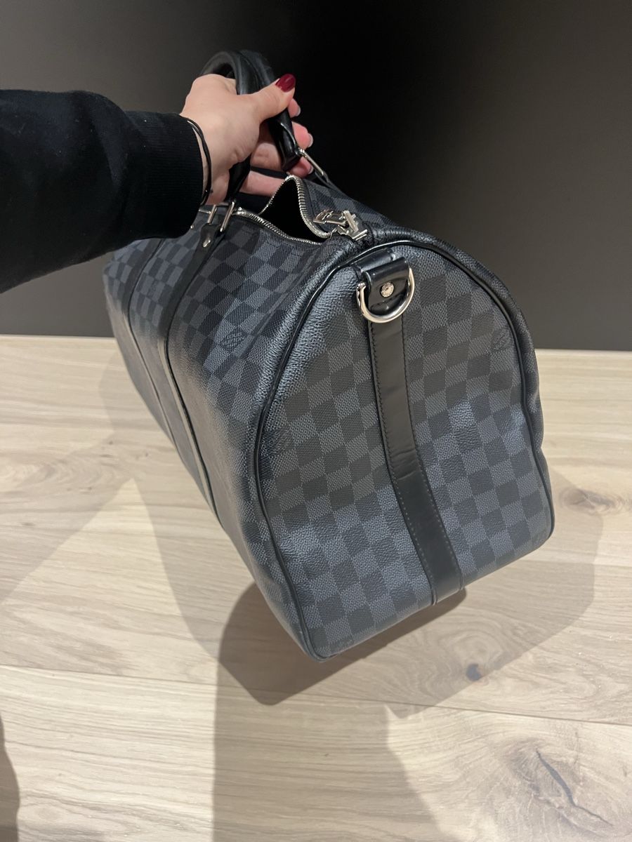 Louis Vuitton Borse: Louis Vuitton Keepall 45 mit Schulterriemen – Usato da Chur venduto da jov_b9cs 2
