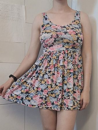 Blumiges Sommerkleid - Zara - S