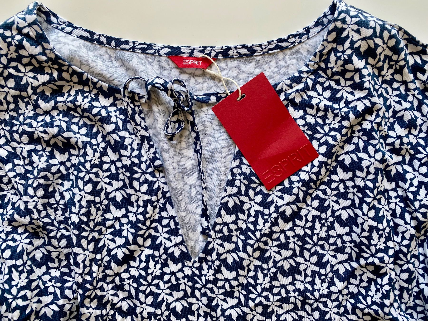 Esprit Vestiti: Robe Esprit t.S      NP. 69.90 CH      NEU! – Nuovo e nell'imballaggio originale da Peseux venduto da Gilloss 6