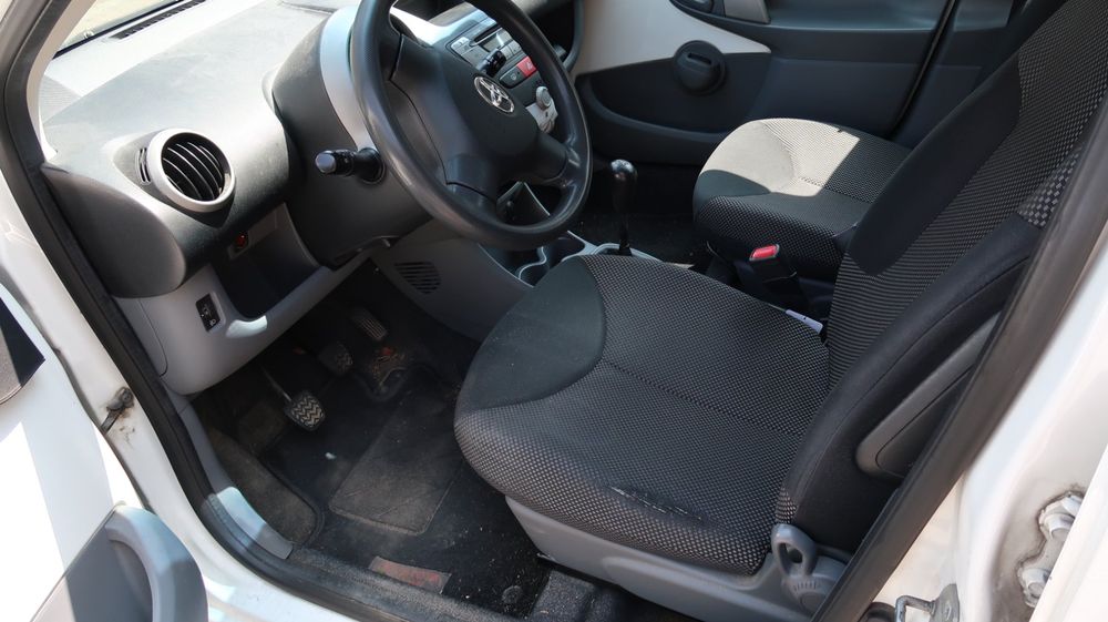 Toyota Automobili: Toyota Aygo, Kleinwagen, – Usato da Seftigen venduto da Garage-Kohli 5
