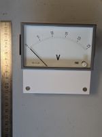 Vintage Voltmeter bis 25V, Messinstrument