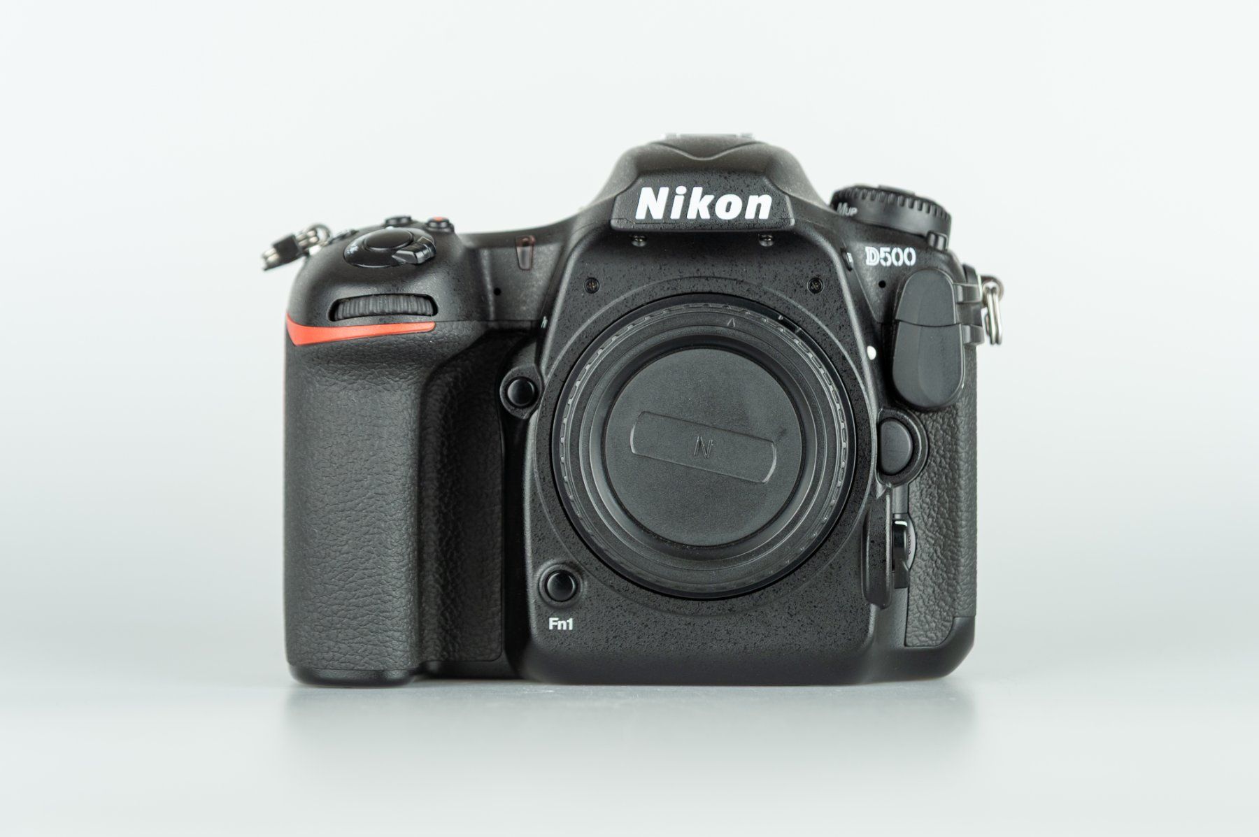 Nikon Appareil photo: Nikon D500 Gehäuse (2) – D'occasion à Frauenfeld par foto_winiger_gmbh 2