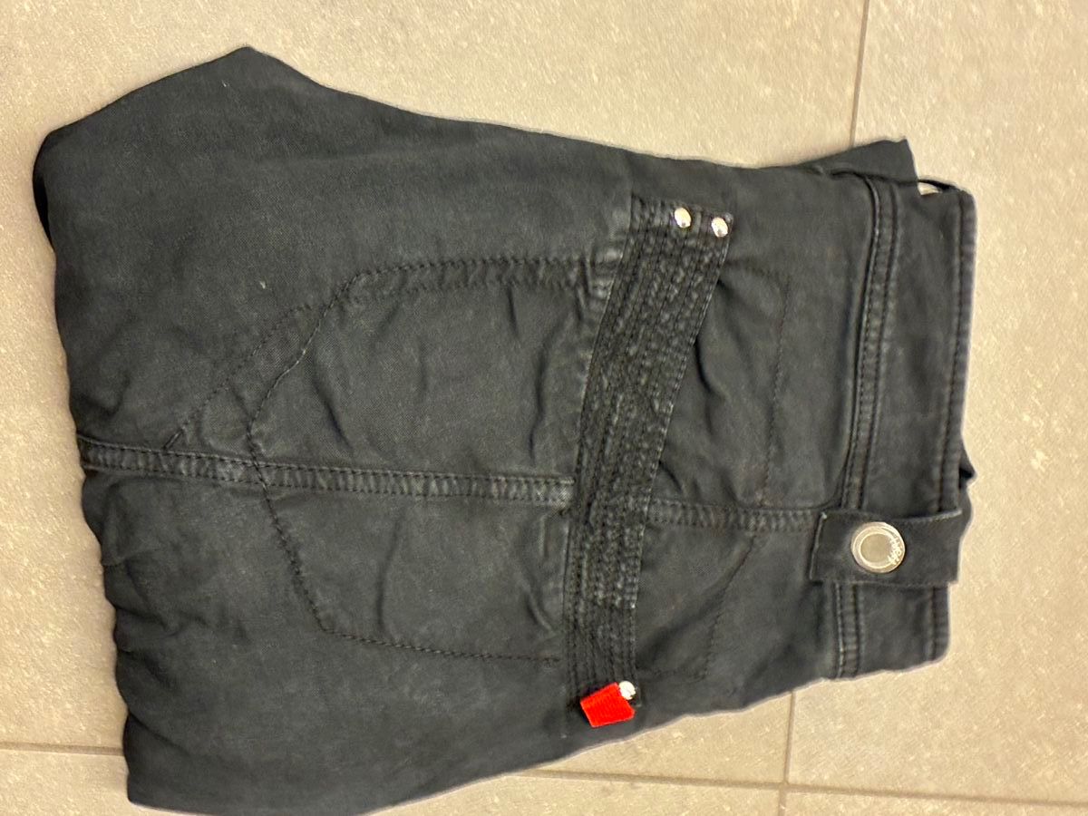 High Hosen: HIGH USE Hose schwarz in Gr. 36 – Gebraucht aus Niederglatt ZH von karinso 7