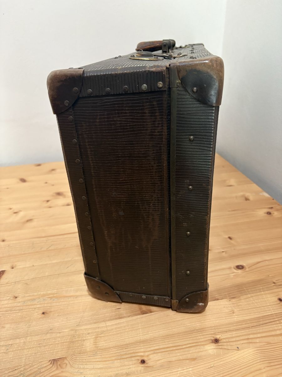 Valises de voyage: Alter Koffer – D'occasion à Rümlang par resale35 3