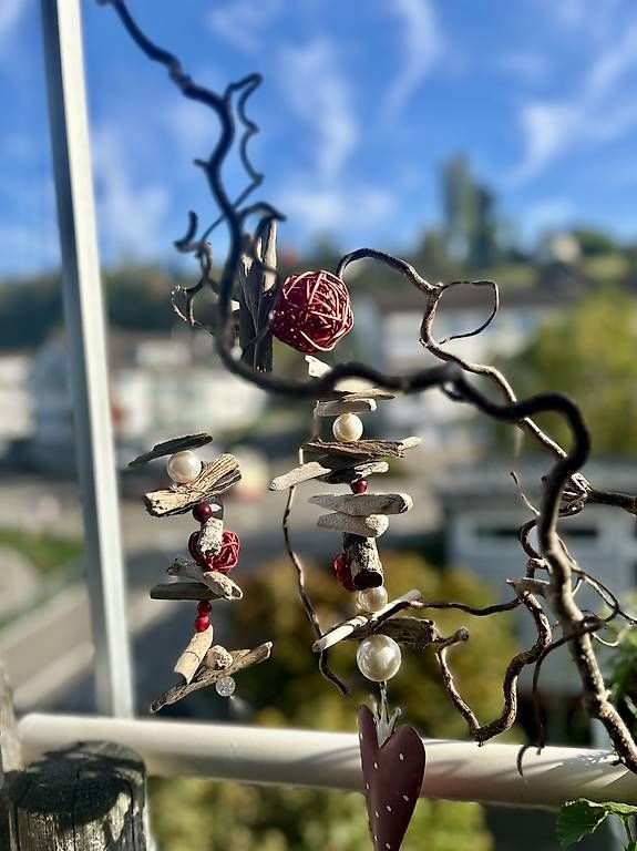 Kleider: Glockenblumen im Sonntagskleid  – Neu und originalverpackt aus Frauenfeld von ire_q29k 3