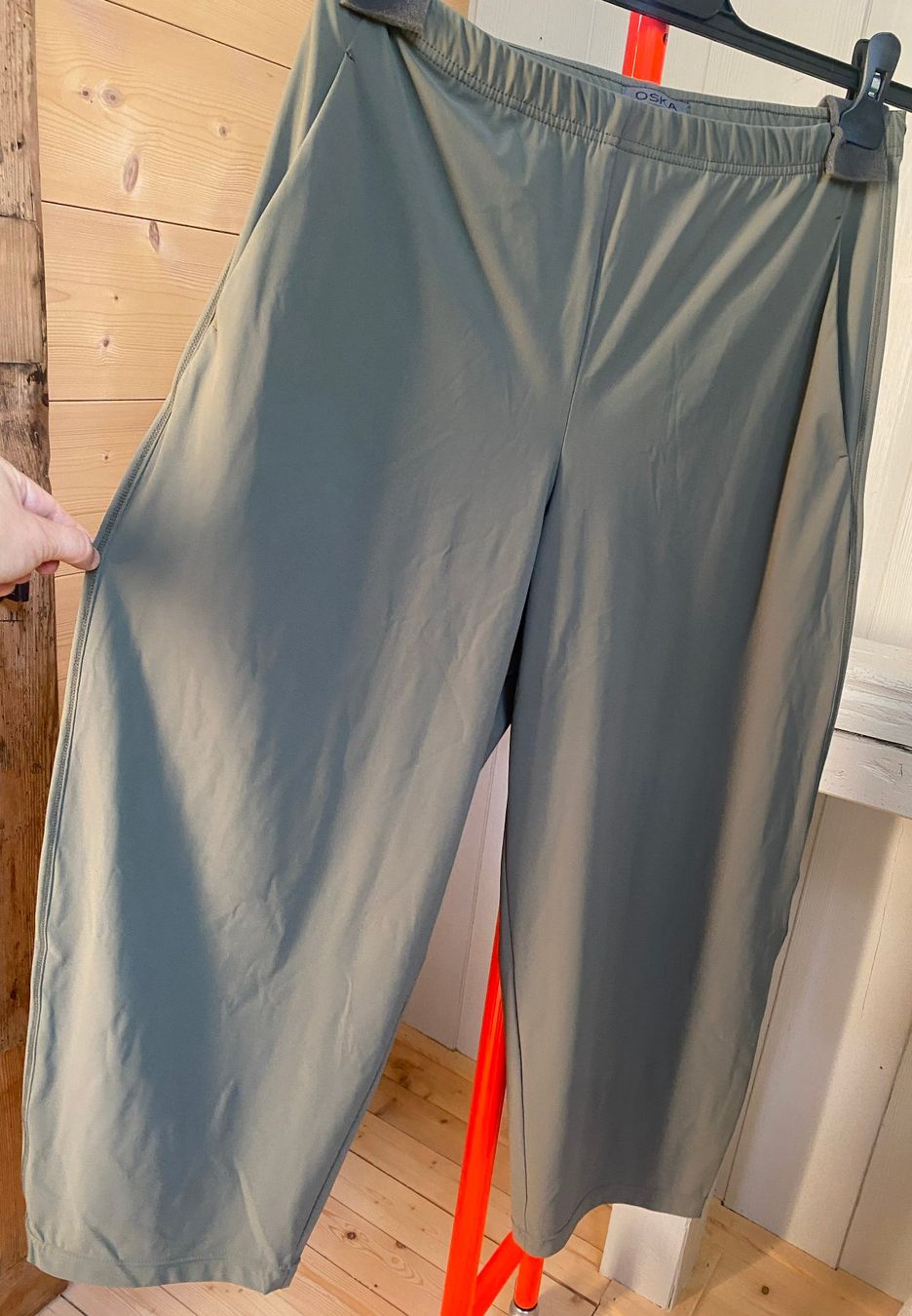 Oska Pantalons: Oska lässige Stoffhose – D'occasion à Dreien par pontius-pilatus 4