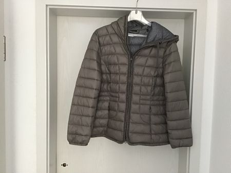 Winterjacke mit Kapuze  42
