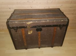 Truhe Kiste Box gross antik