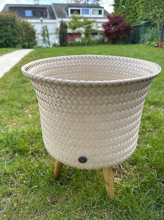 Vasi per fiori: 2 Pflanzentöpfe – Usato da Oberwil BL venduto da moi_5mv5 1