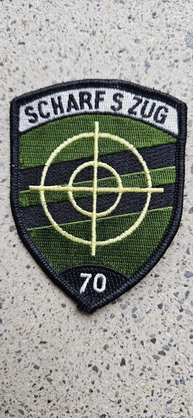 Schweizer Armee Placchette & Badge: *** Badge Scharfschütze *** – Nuovo e nell'imballaggio originale da Riedholz venduto da fr_sIruP
