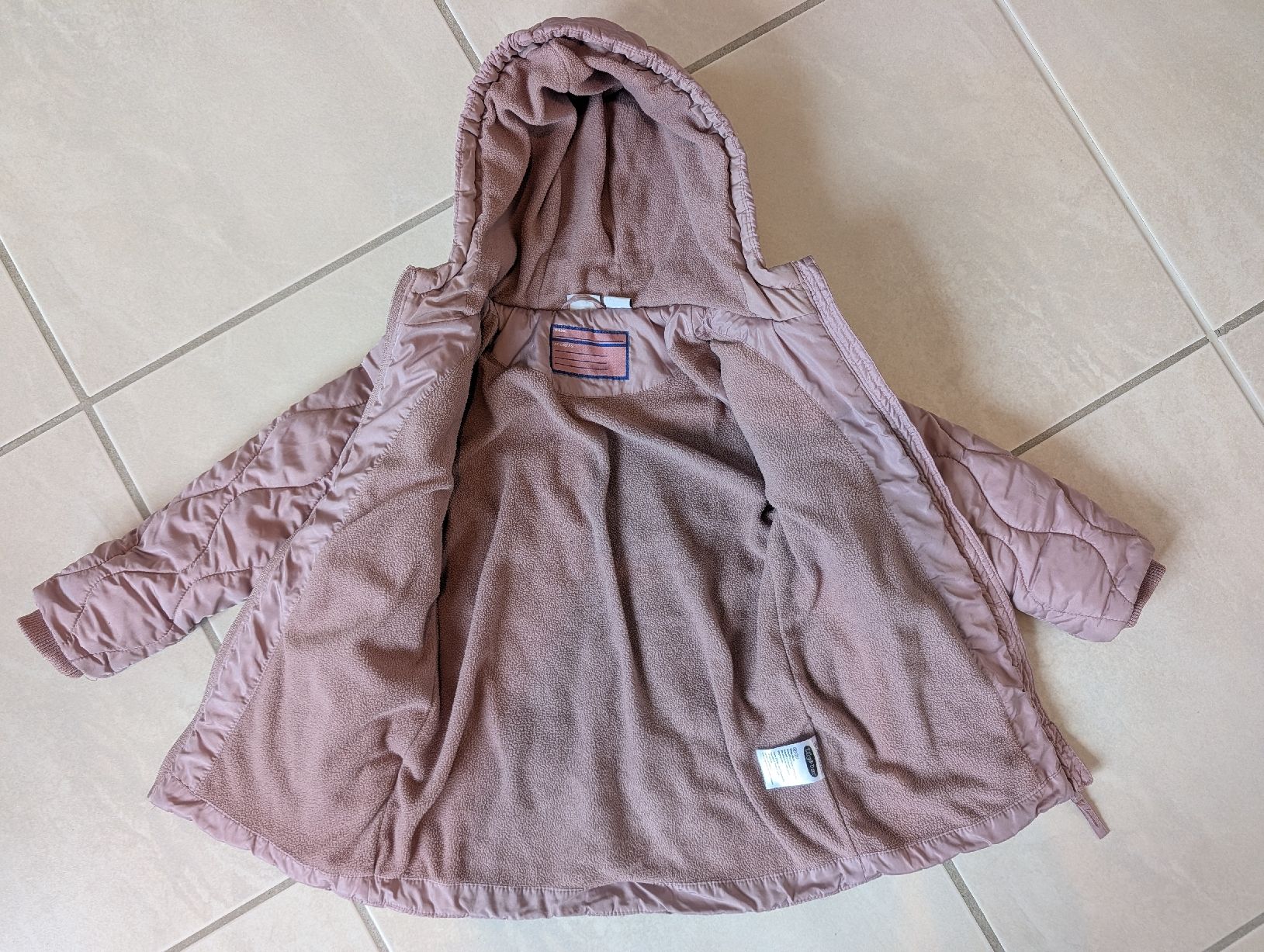 Giacche & Cappotti: Winterjacke Grösse 110/116 – Usato da Wald ZH venduto da andy_ch01 1