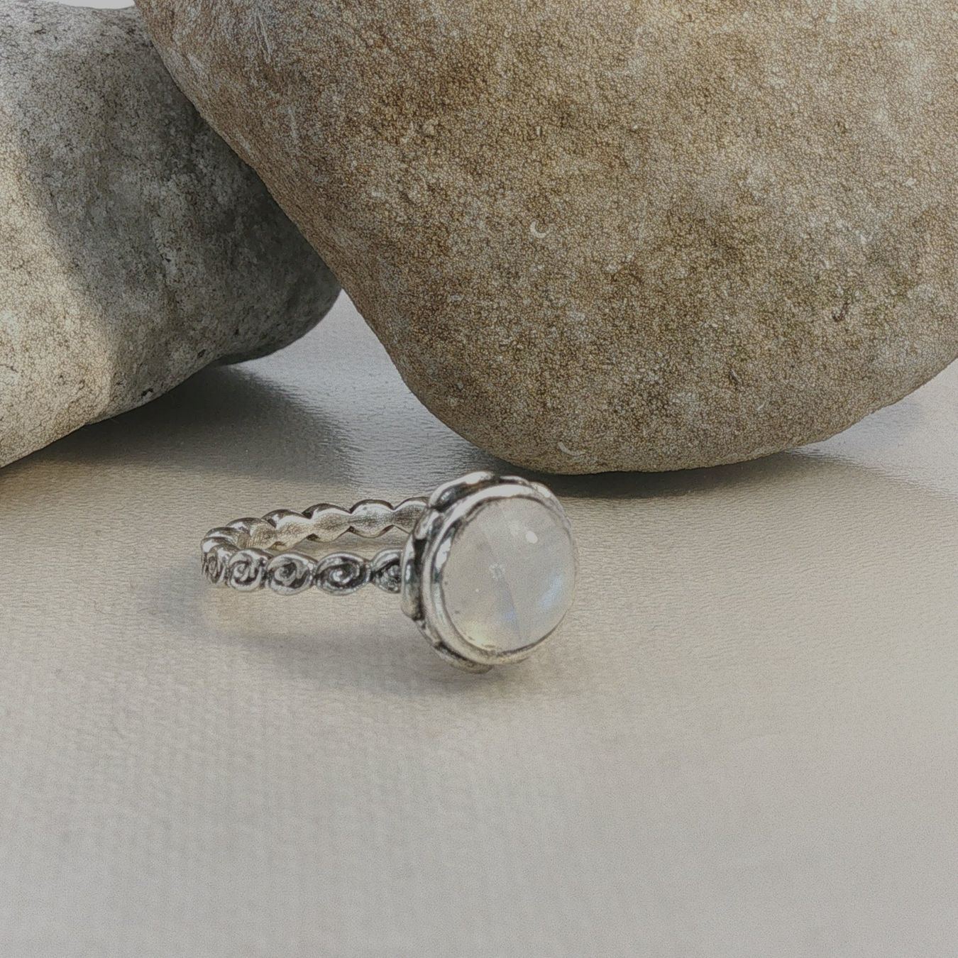 Olga Ribler Ringe: Mondstein Ring Silber filigran elegant Grösse 48 – Neu (gemäss Beschreibung) aus Luzern von Schmuckoutlet 4
