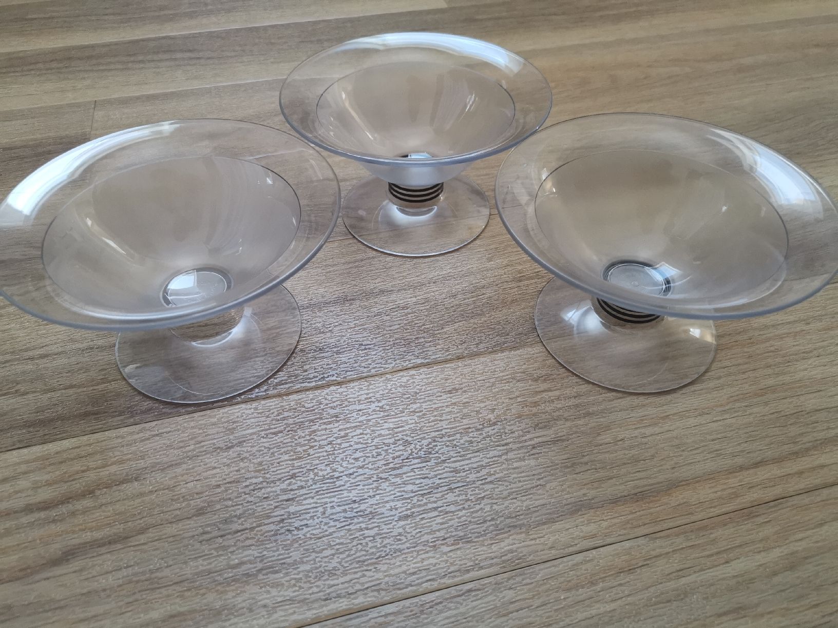 Tupperware Contenitori & Simili: NEU!! Tupperware / 3 Dessertschalen / Kunststoff – Nuovo (secondo la descrizione) da Gelfingen venduto da Meierbeat