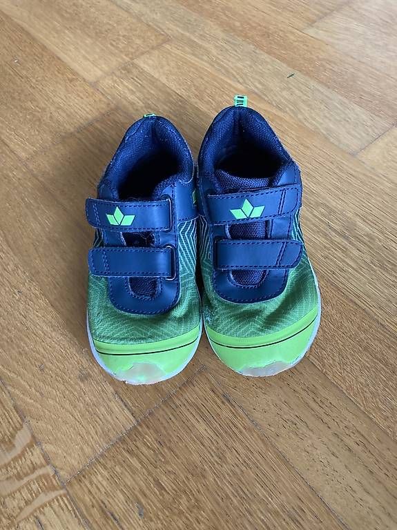 Scarpe per ragazzi: LICO Hallenschuhe Gr.30 – Usato da Luzern venduto da sarafina2