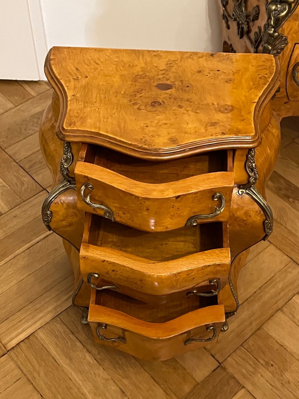 Cassettiere: Barock Kommode Anrichte Barockstil Messing Louis XV Empire – Usato da Gemünden venduto da GEUENWALD 8