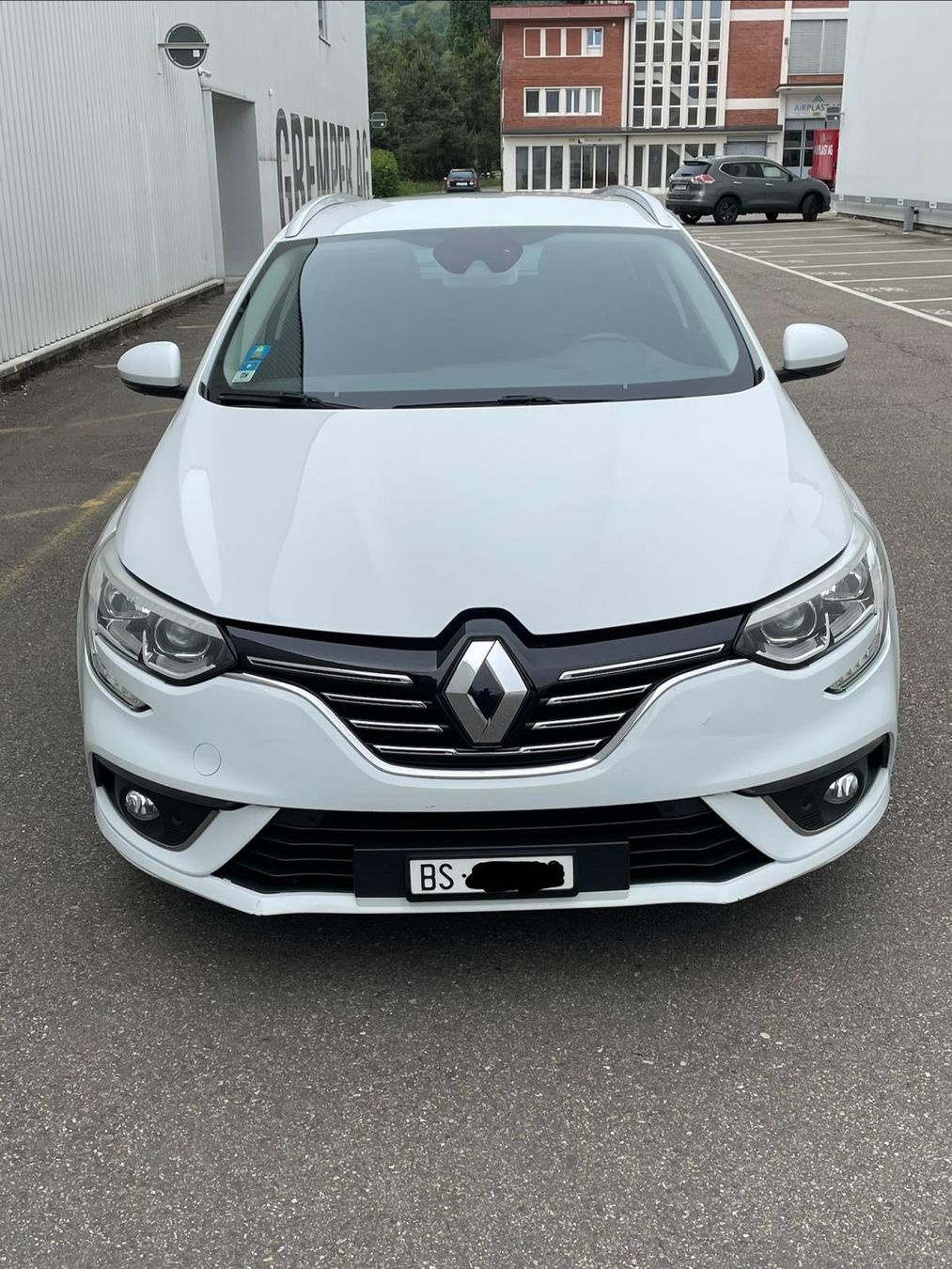 Renault Automobili: Renault Mégane 2017 - frisch ab MFK – Usato da Basel venduto da thc_5pyt