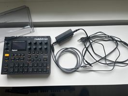 Elektron Digitakt (inkl. Cover von Decksaver)
