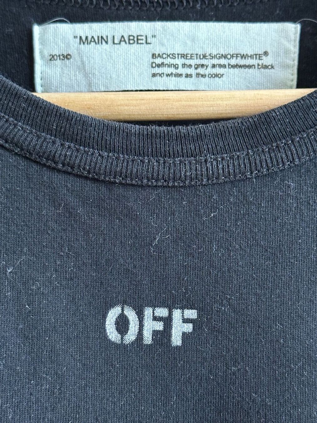 Off-White T-shirt: Vintage Off-White T-shirt – Usato da Schlieren venduto da car_2bwb 4