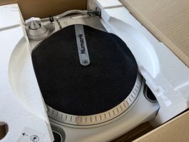 Numark TTUSB Turntable mit USB Audio Interface weiss