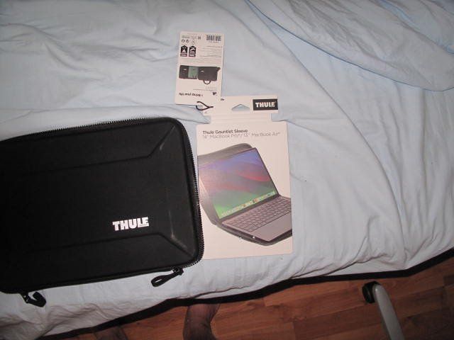 Covers & Taschen: Thule Gauntlet 5 Hard Note Book Case for 14 inch Apple – Neu und originalverpackt aus Goldau von Ezee1972 1