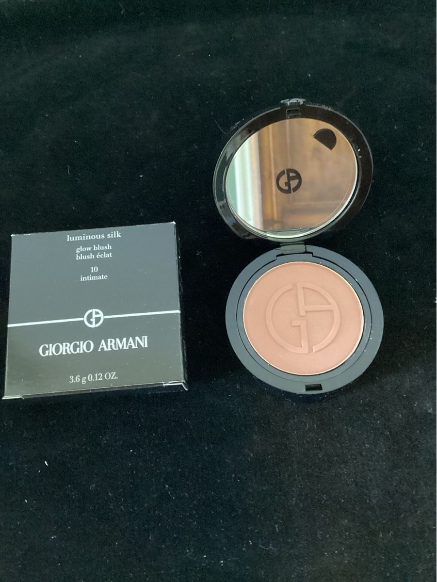 Armani Maquillage: Giorgio Armani, Puderrouge – Neuf avec emballage d'origine à Salenstein par Esprit57
