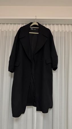 Zara oversized Wollmantel, schwarz, Grösse XS